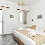 Hara Studios And 3*