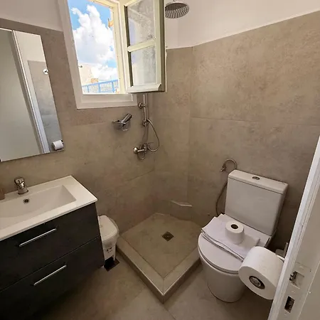 Aparthotel Hara Studios And 3*