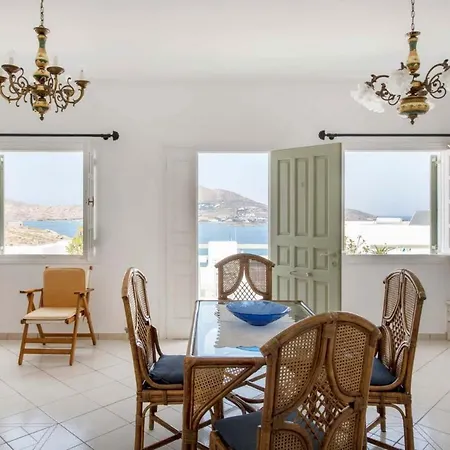 Hara Studios&apartments 3* Naousa (Paros)