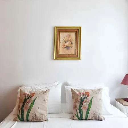 Hara Studios&apartments Apartahotel