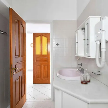 Hara Studios&apartments Naousa (Paros)