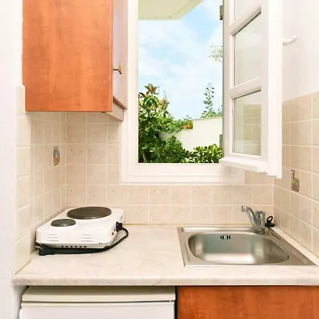 Apartahotel Hara Studios&apartments 3*