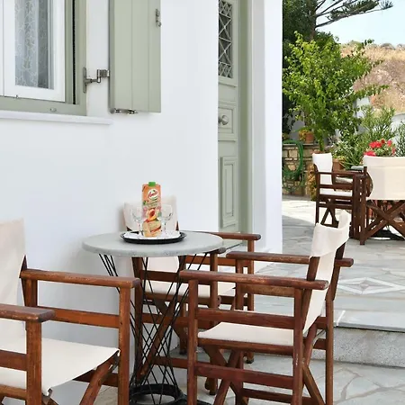 Hara Studios&apartments Apartahotel 3*