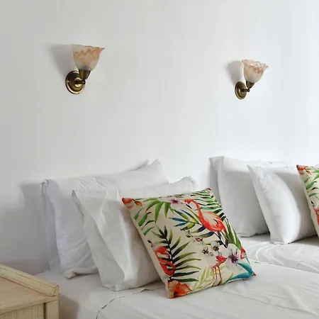 Hara Studios&apartments Apartahotel