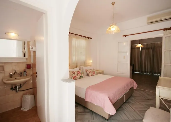 Hotel apartamentowy Hara And 3*