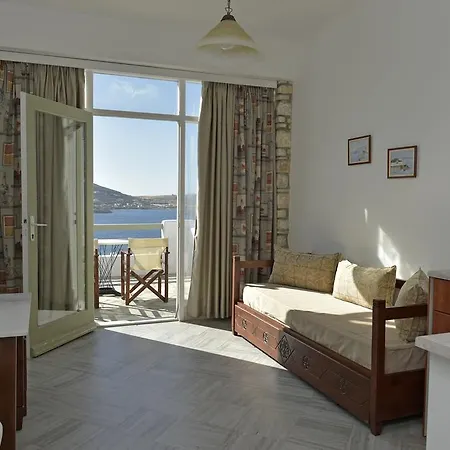 Aparthotel Hara Studios And 3*