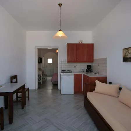 Aparthotel Hara Studios And 3*