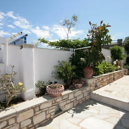 Hara Studios And 3* Naoussa