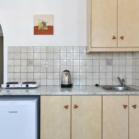 Hara And Apart-hotel