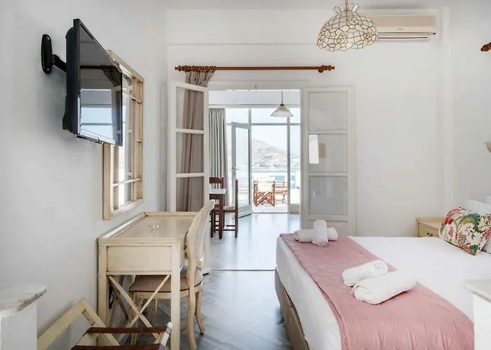 Hara Studios And Naousa (Paros)