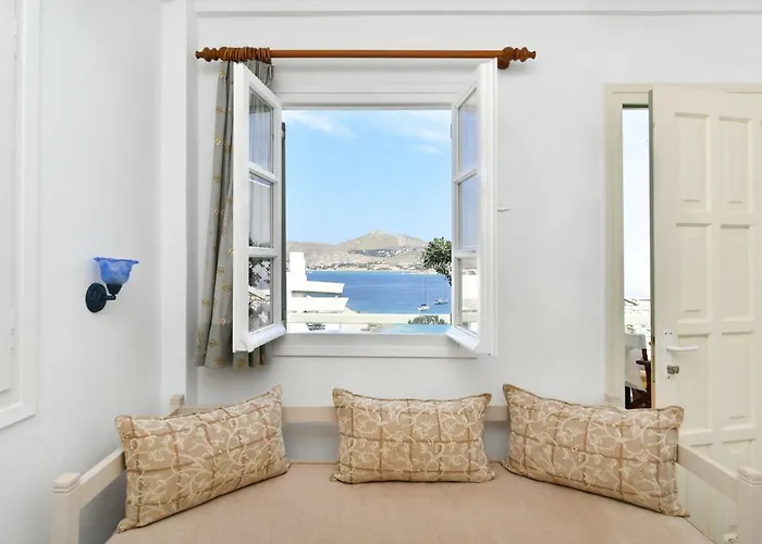 Aparthotel Hara Studios And Naousa (Paros)